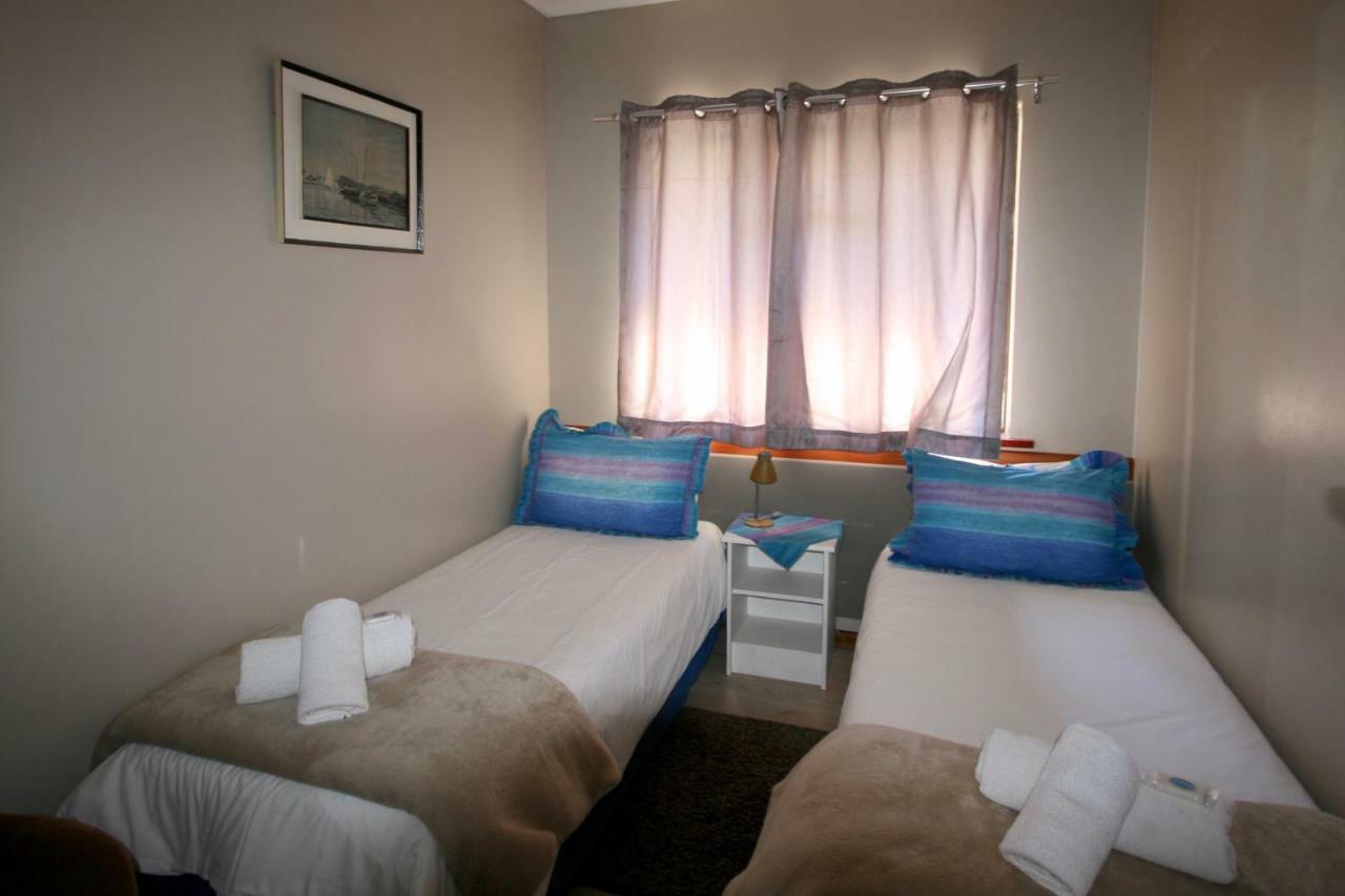 Clouds Guest House Durbanville Exterior foto