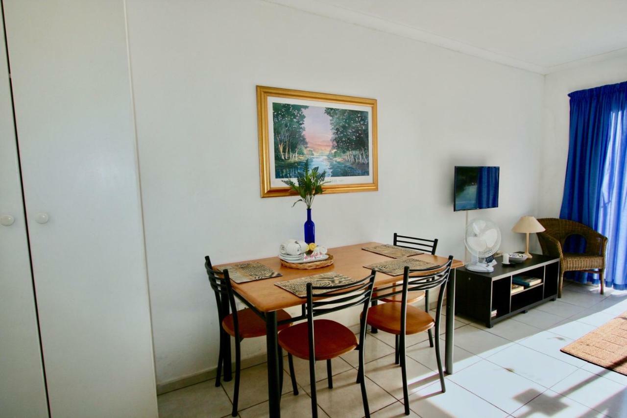 Clouds Guest House Durbanville Exterior foto